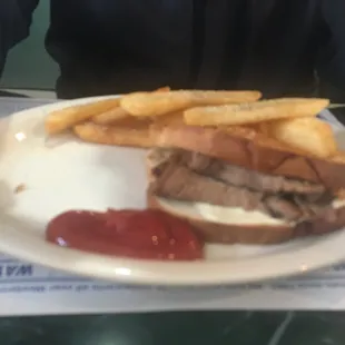 1/2 roast beef melt -lunch special