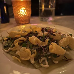 Leeks with tahini sauce