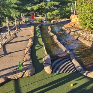 What a great fun hole!