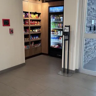 Mini market in the lobby