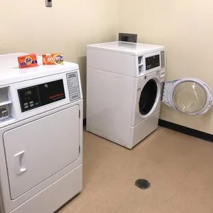Laundry facility 2nd floor
