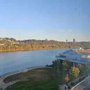 Fairfield Inn & Suites Newport Cincinnati
