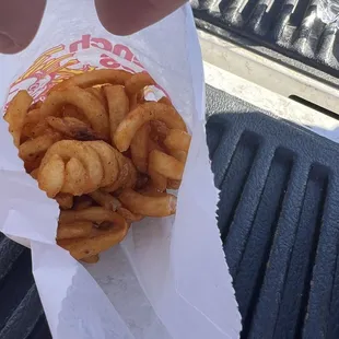 Curly fries