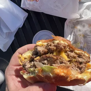 Double cheeseburger deluxe
