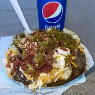 Baked potato w Pepsi.
