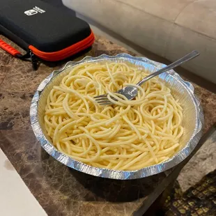 Spaghetti with butter
