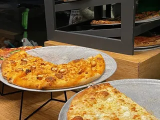 Handover by the Slice