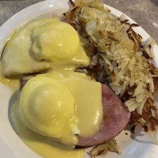 Eggs Benedict.  Great sauce!