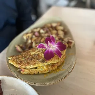 Yummy Omelette &amp; Rosemary Potatoes