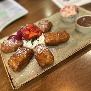 Croissant Beignets
