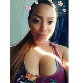 Kamille J.