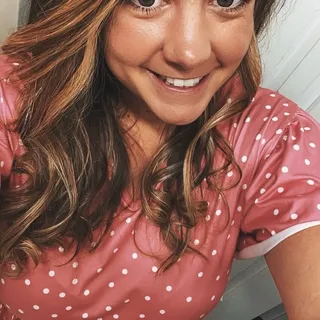 Nicole W.
