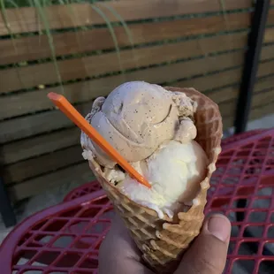 split scoop - Messenger coffee &amp; sweet corn