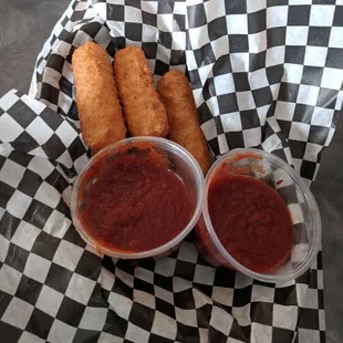 Mozzarella sticks