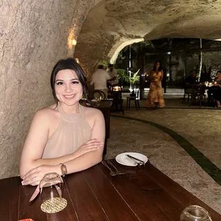 Yovonnie M.