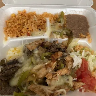 Fajita Flameada mixed beef and chicken