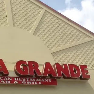 Fajita Grande w/ flag flying