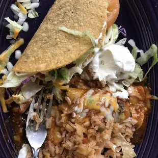 a plate of mexican food