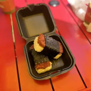 Crunchy spam musubi