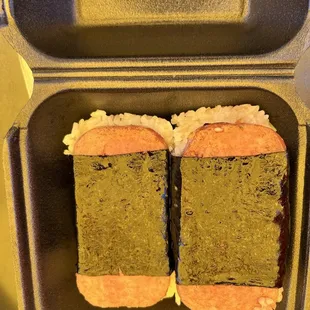 Spam musubi