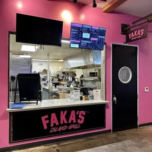 Faka 's Island Grill
