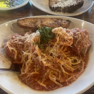 Classic Spaghetti & Meatballs