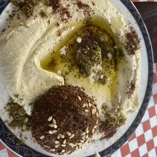 A bonus small hummus plate to the falafel while you wait