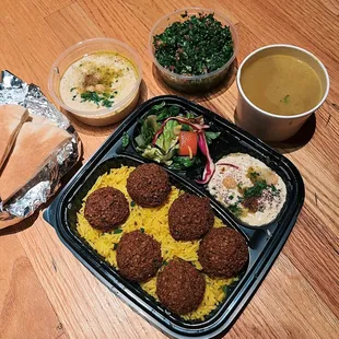 falafel plate / hummus / tabouleh / lentil soup