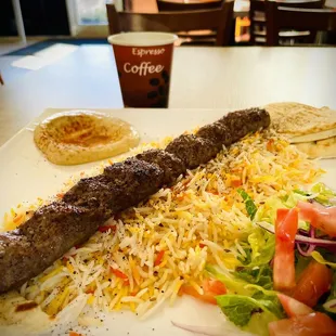 Koobideh kebab platter