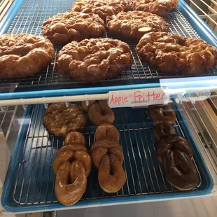 food, dough desserts, donuts