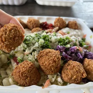 Falafel plate comes with 10 falafel balls.