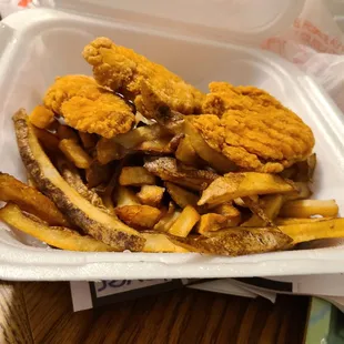 Kids&apos; Chicken and Fries