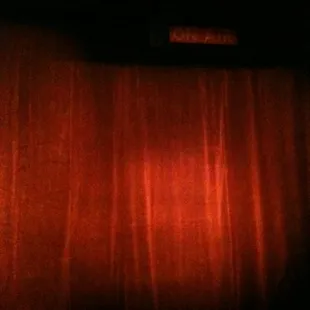 Said I was waiting for the curtain. Here's the curtain.