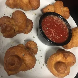 Garlic Knots