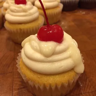 Pineapple Upside Down Cupcakes