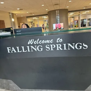 Front Desk--07-28-2024