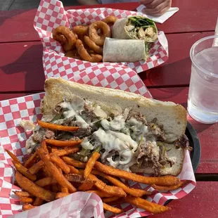 Philly cheesesteak, pub wrap