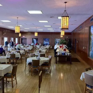 dinning hall and buffet