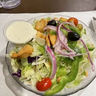 Side salad that comes with your meal