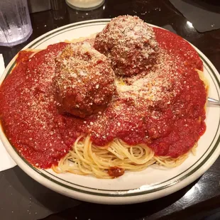 The Villas classic spaghetti and meatballs! Lots of menu favorites but this is a staple. Huge portion and so good.