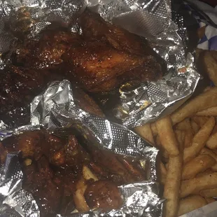 St Claude Wings