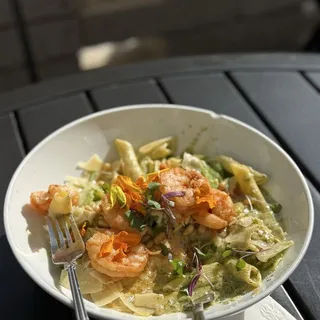 Pasta con Pesto (650 cal.)