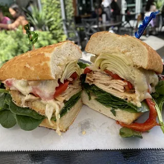 Grilled Chicken & Artichoke (950 cal.)