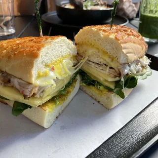 Orange Mango (900 cal.)