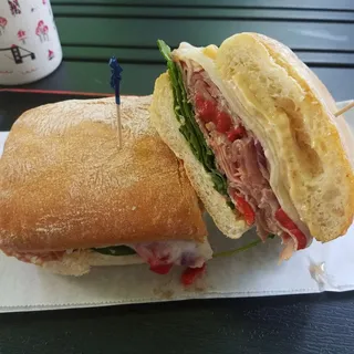 Italian Po Boy (980 cal.)