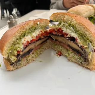 Portobello Mushroom Burger (700 cal.)