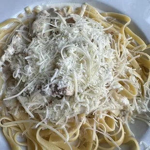 Fettuccine Alfredo