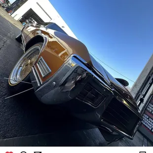 Riviera in for electrical issues