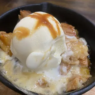 Excellent peach cobbler!