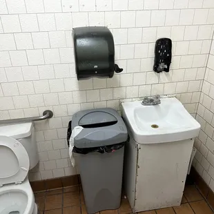 NO SOAP IN THE RESTROOM. HOW DO EMPLOYEES WASH THEIR HANDS WHEN USING THE RESTROOM?